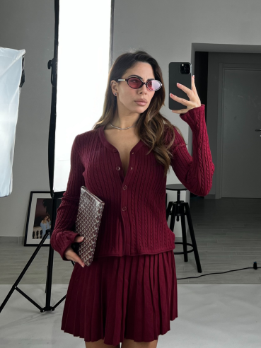Set cardigan + gonna pieghe bordeaux