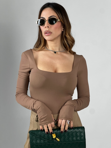 Body kimberly camel