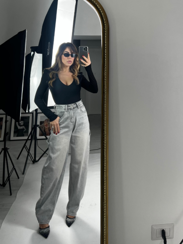 Carpenter grigio