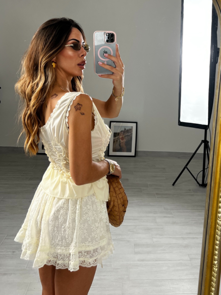 Mini Skirt Taylor crema