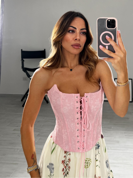 Bustino Kendall rosa