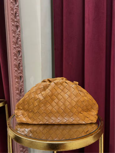 Borsa Clara camel