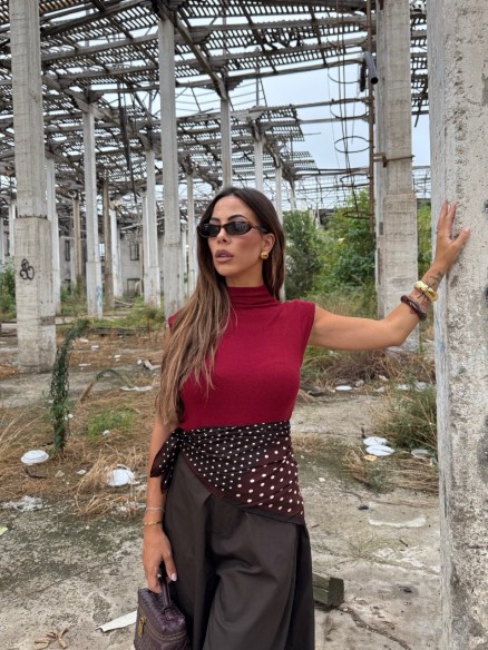 Top giromanica Kelly bordeaux