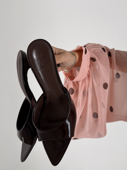 Décolleté Scarlett marrone