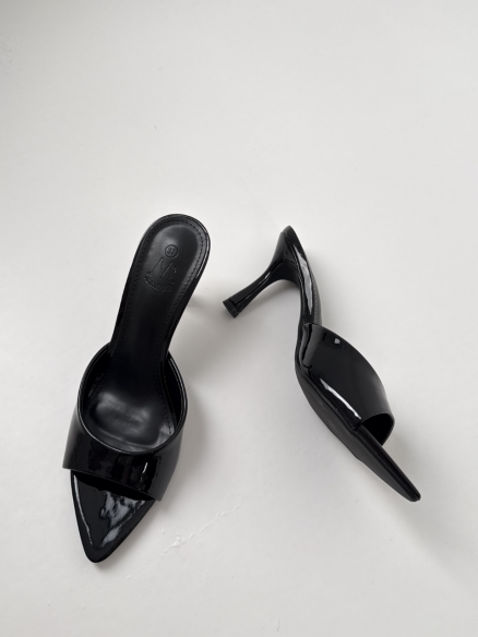 Décolleté Scarlett nero