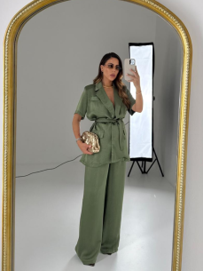 Tailleur satin Amyna oliva
