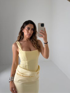 Long Dress Velvet giallo 2