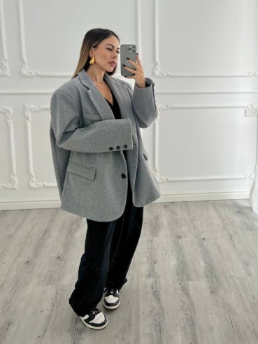 Cappotto grigio over