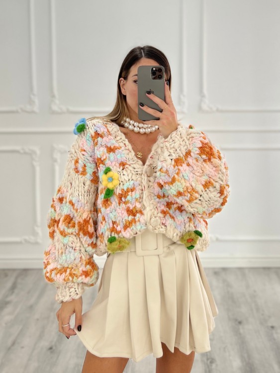 Cardigan Flowers 2