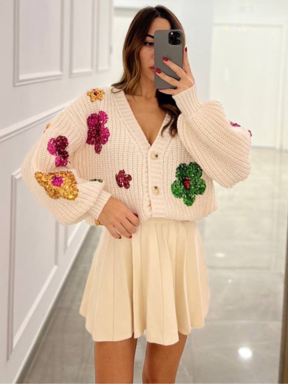 Cardigan colourflowers 2