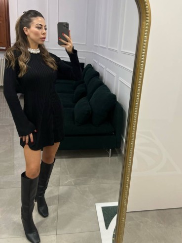 Abito bambolina a costine NERO