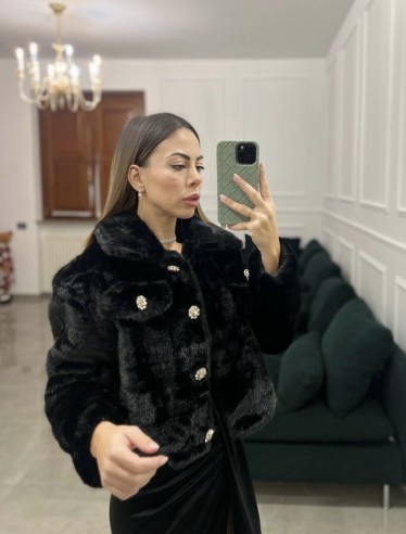 Pelliccia gioiello nera