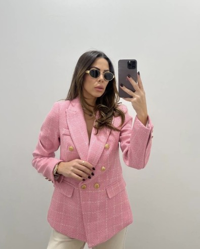 Blazer Barbie