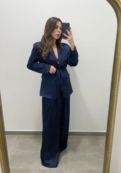 Tailleur Elegance blu Tailleur Elegance blu