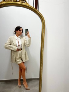 Tailleur Gessato beige 2