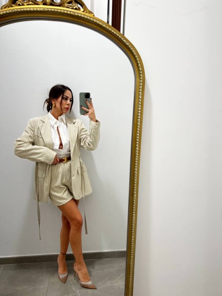 Tailleur Gessato beige Tailleur Gessato beige