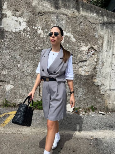 Coord-set Bermuda grigio