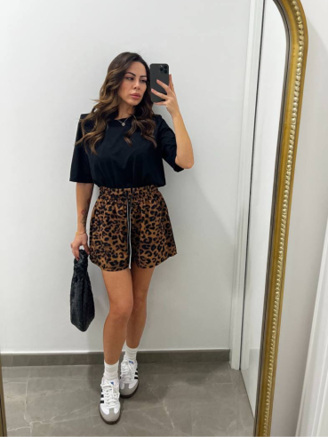 Short maculato a farfalla