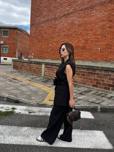 Tailleur Rose’s Nero