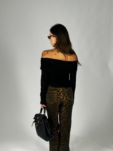 Maglia Scollo Barca Nera